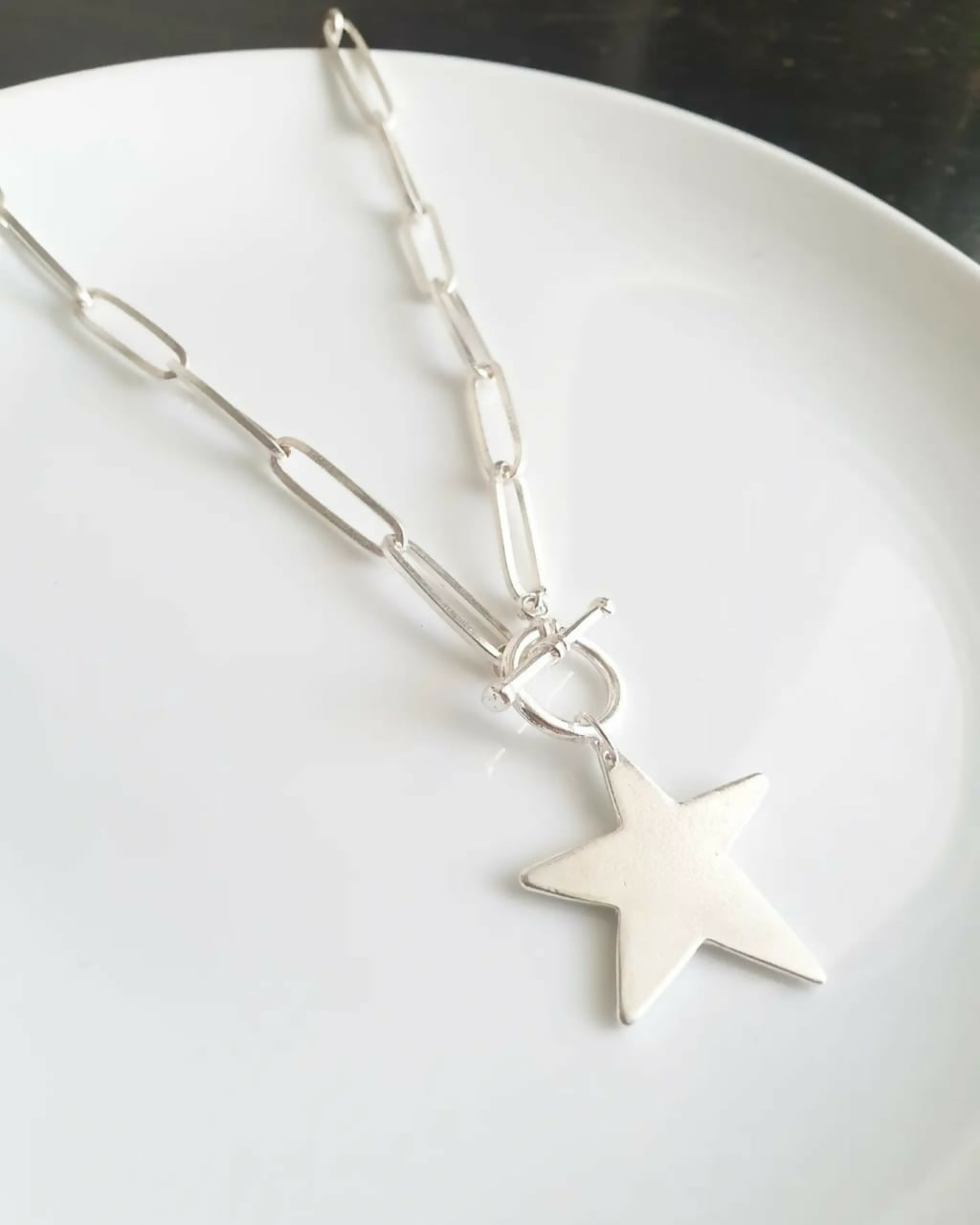 COLLAR ESLABONES CON ESTRELLA - BRONCE BAÑO PLATA