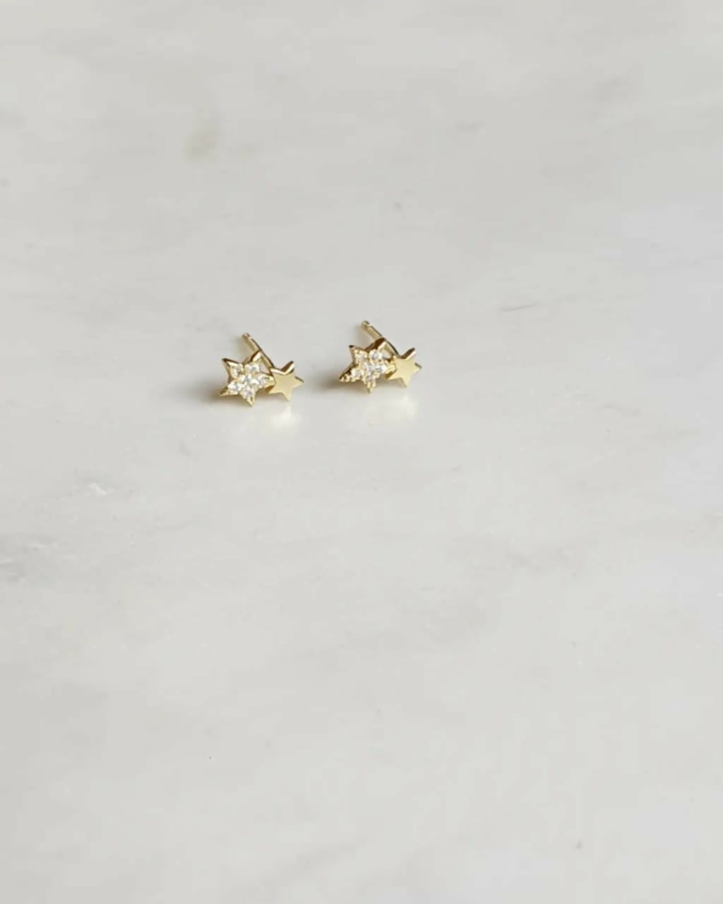 Mini estrellas dobles baño oro