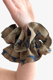 ScrunchieSedaPaulamar37