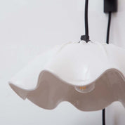 Lámpara Violacea Escuadra Fierro