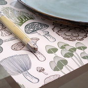 Set  32 individuales de papel Flora y Fauna chilena II