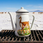 Tetera pintada a mano enlozada con diseño de vicuña andina 1,2 L