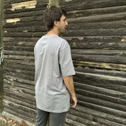 polera mc austral gris