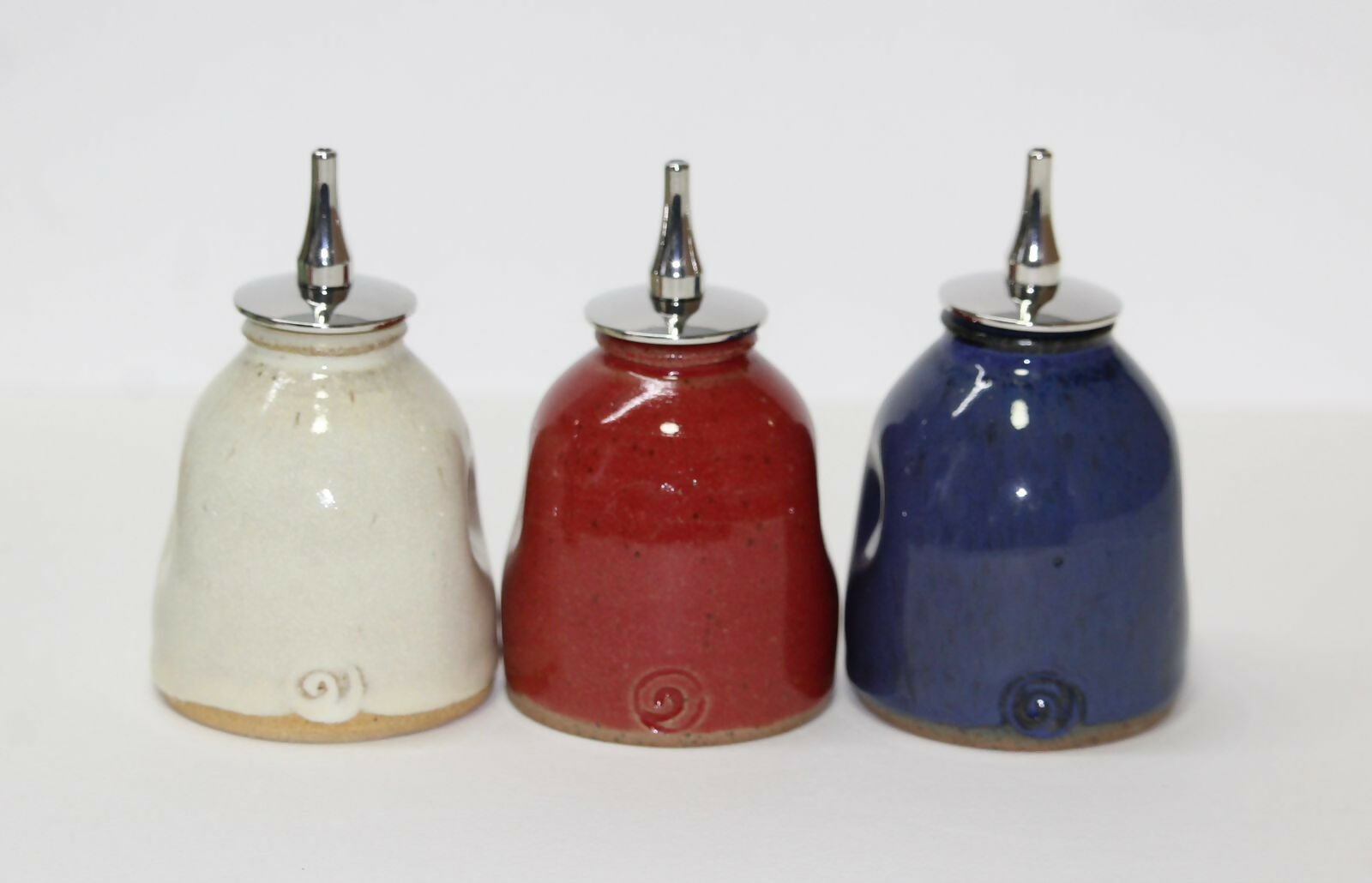 b6564f7f-37a8-4555-9309-cc5f517b5060