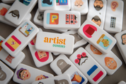 Dominó Artistas