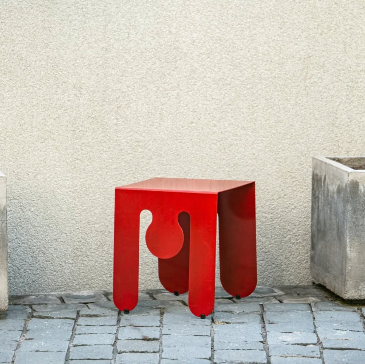 Mesa Lateral HOMBRE MUEBLE