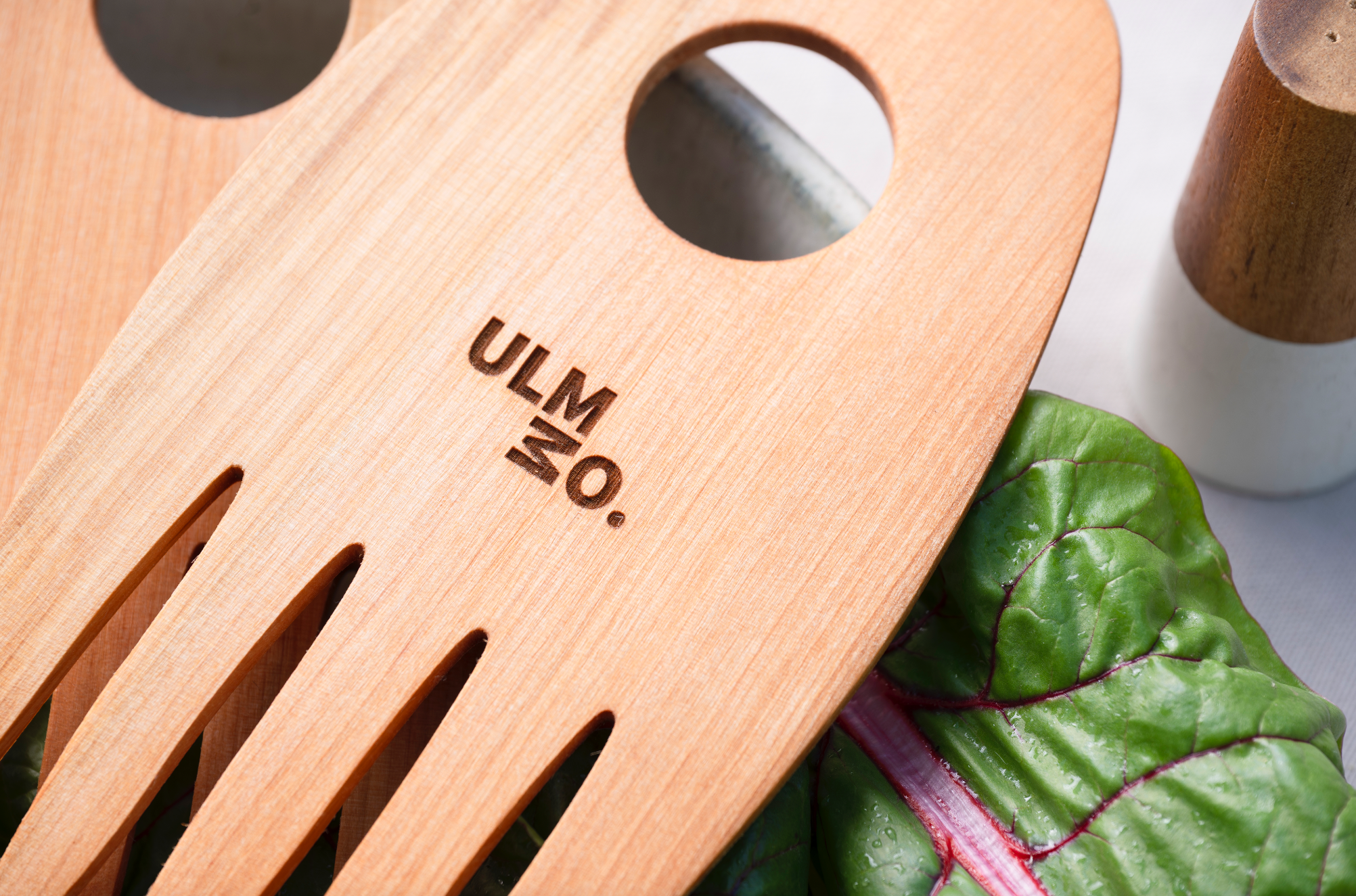 Manos de Raulí para ensaladas Elqui