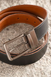 Cinturón Reversible ULMMO 100% Cuero Graso Negro y Café – Hecho a Mano en Chile