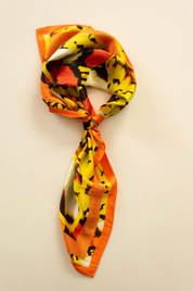 PAÑUELO 100% SEDA NATURAL MAYNA- MARIPOSAS