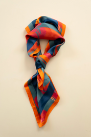 PAÑUELO 100% SEDA NATURAL MAYNA - FLAMENCO