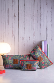 Estuche impermeable copihues L