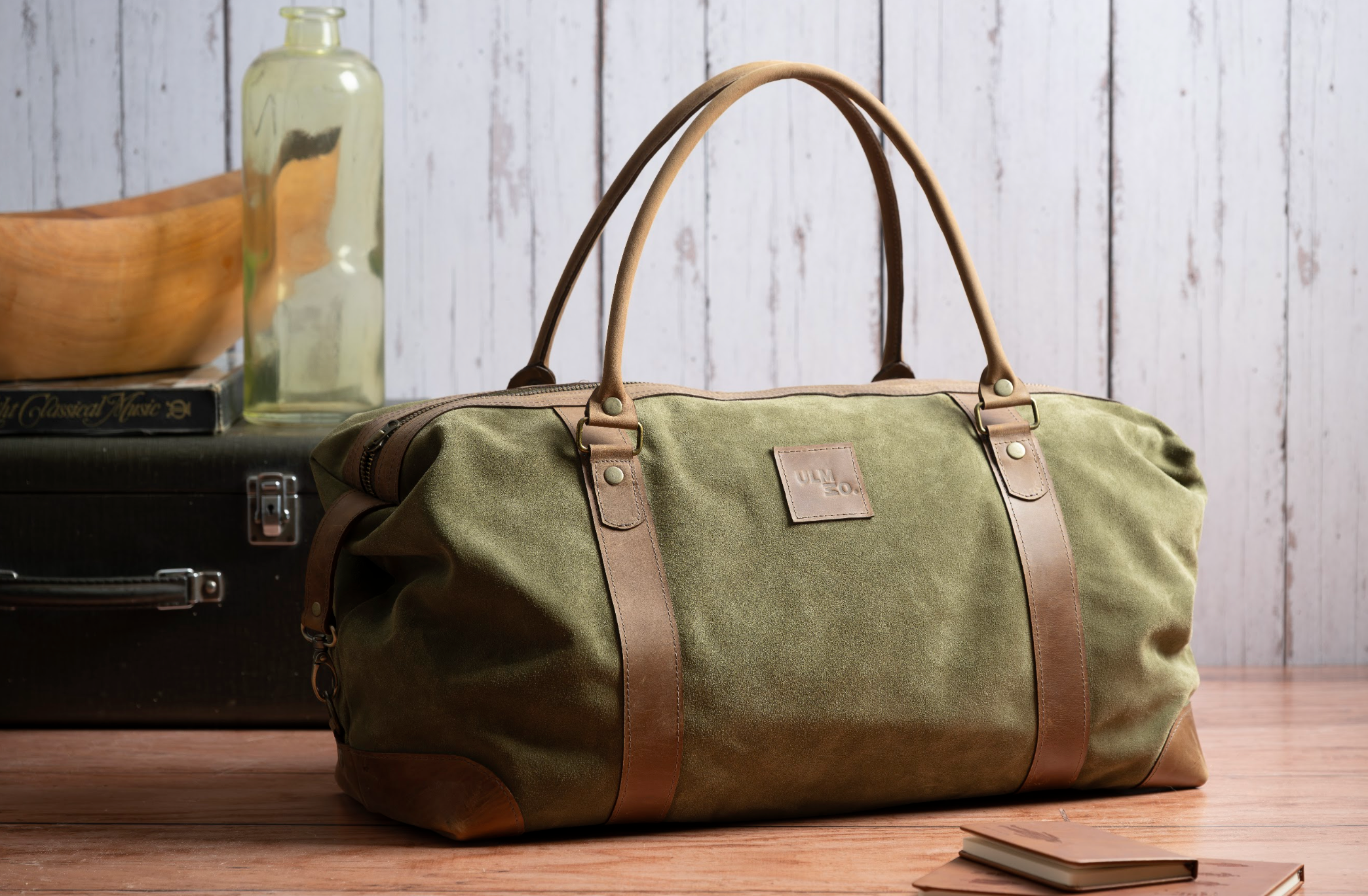 Bolso ULMMO Cuero Reno Verde Musgo Con Mangos de Cuero