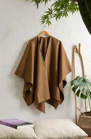 Ruana de Lana Merino Camel