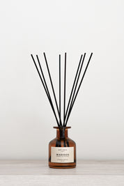 DIFUSOR VARITAS 150 ML- Black Cedar - Creado en Chile