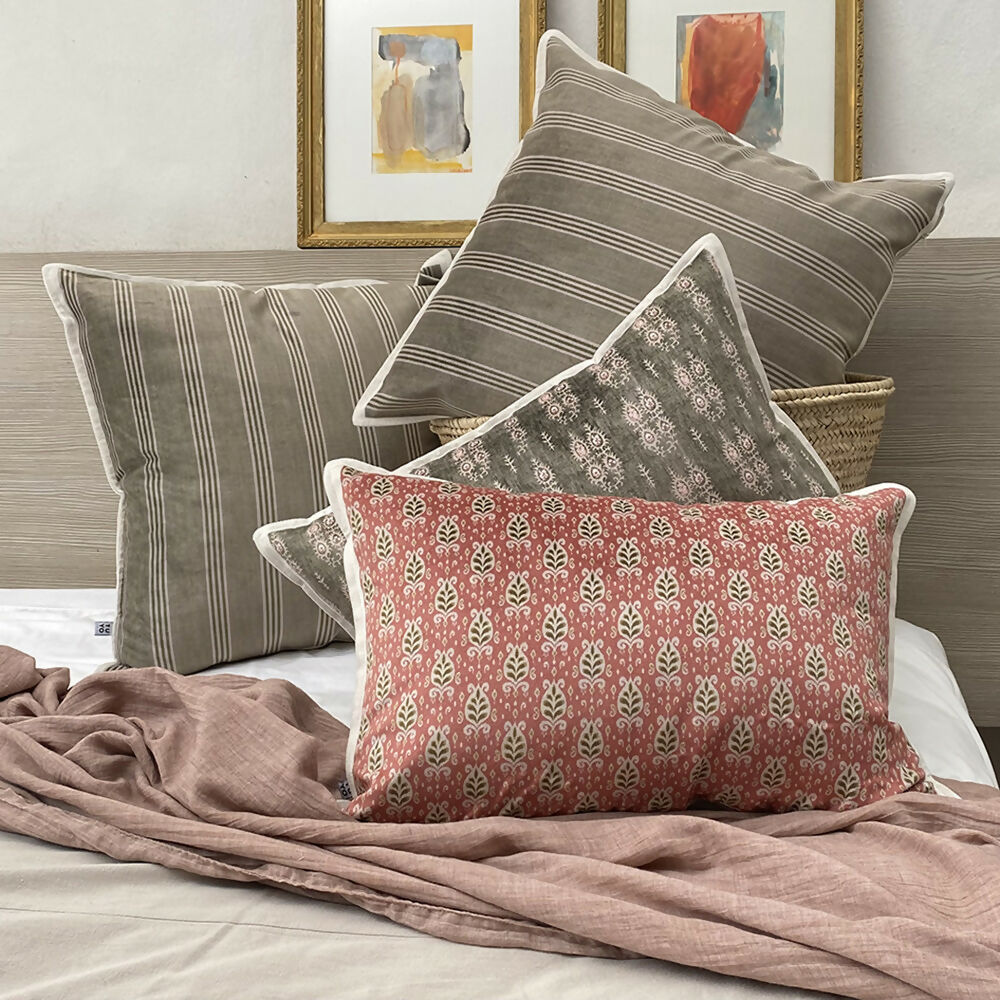 Cojín Verde Oliva - 60 x 40