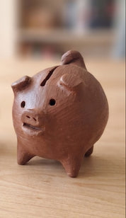Chancho de Greda Alcancía Color Café
