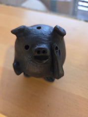 Chancho de Greda Negra Incienso