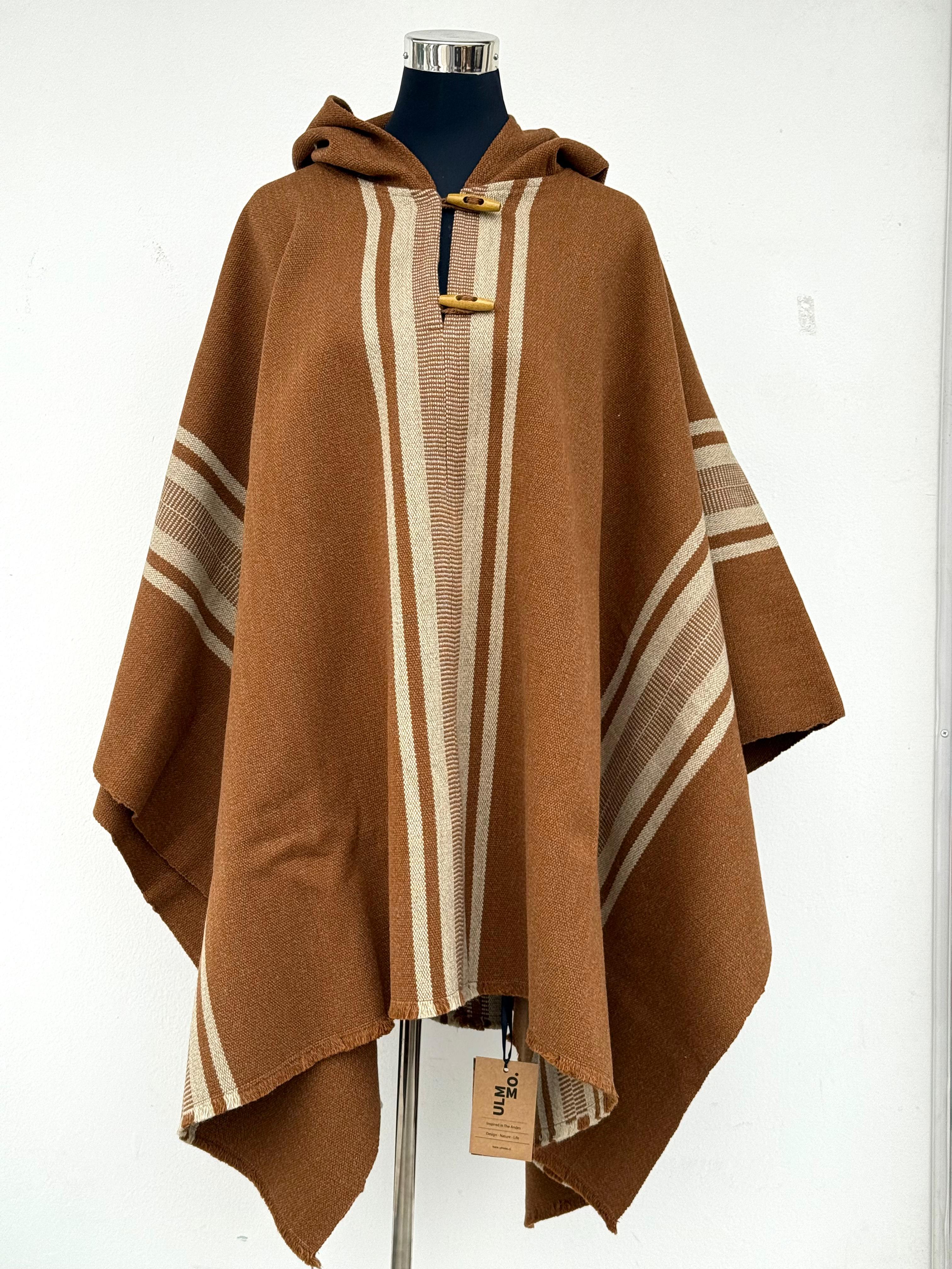 Poncho Peinecillo con Capucha -  Lana y Alpaca  - Camel con Beige