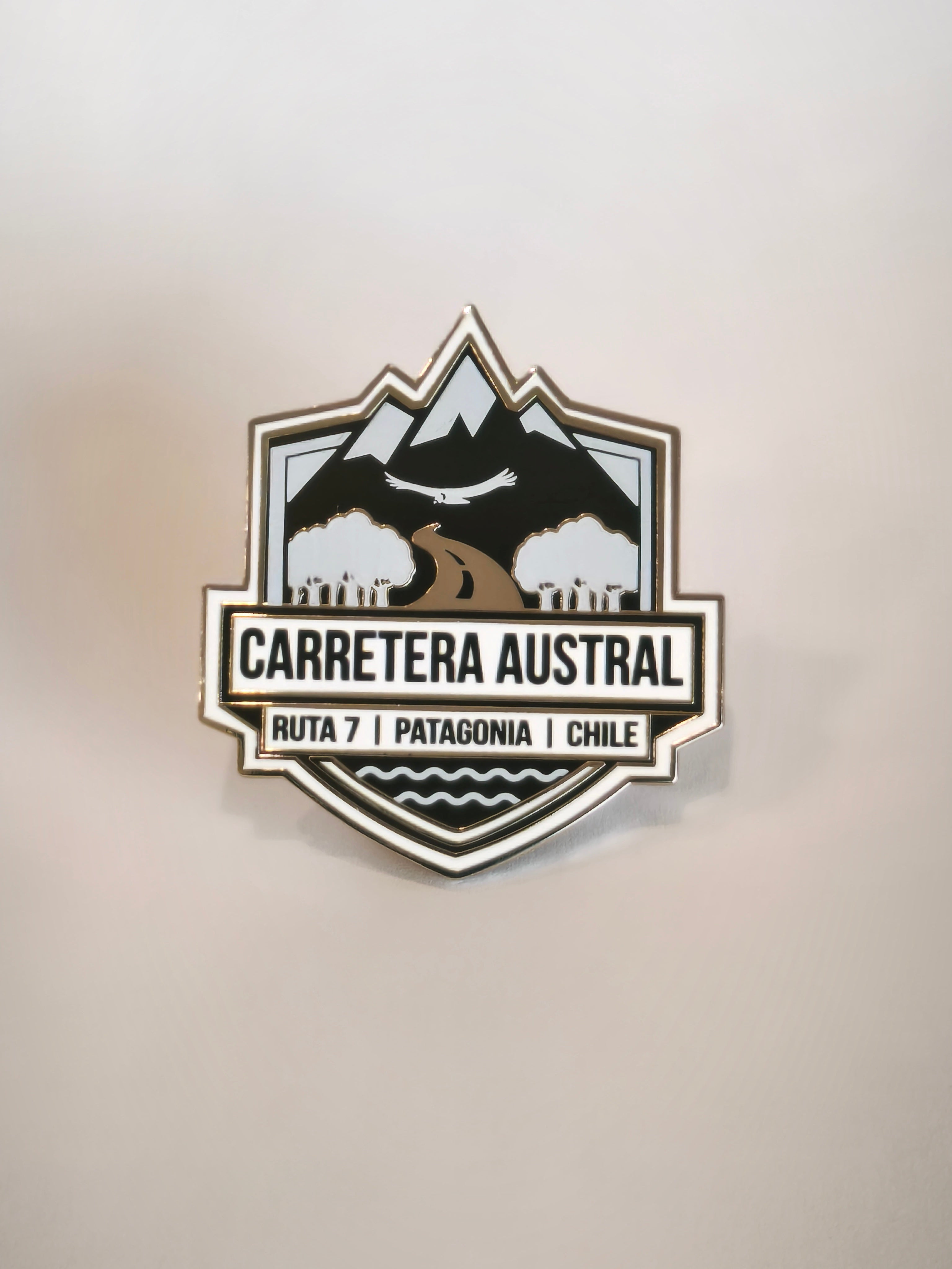 Pin Carretera Austral - Creado en Chile