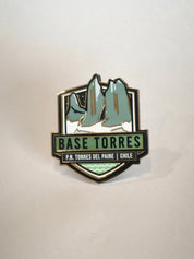 Pin Base Torres - Creado en Chile