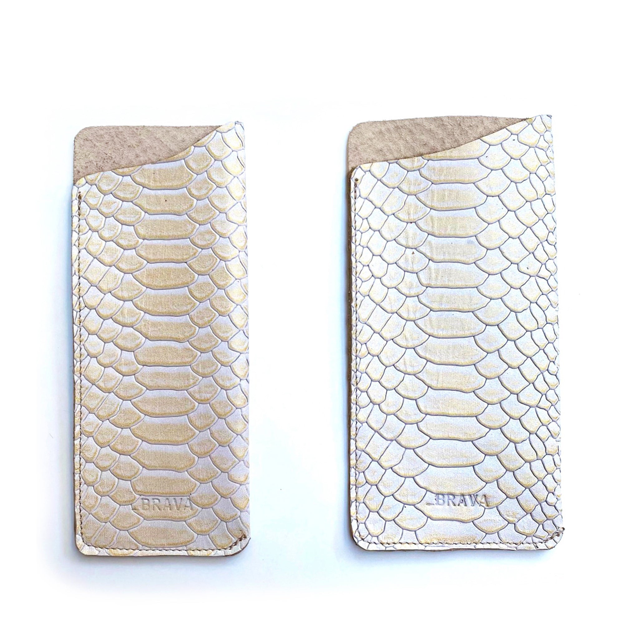 Funda para anteojos de cuero modelo JUDITH snake gold