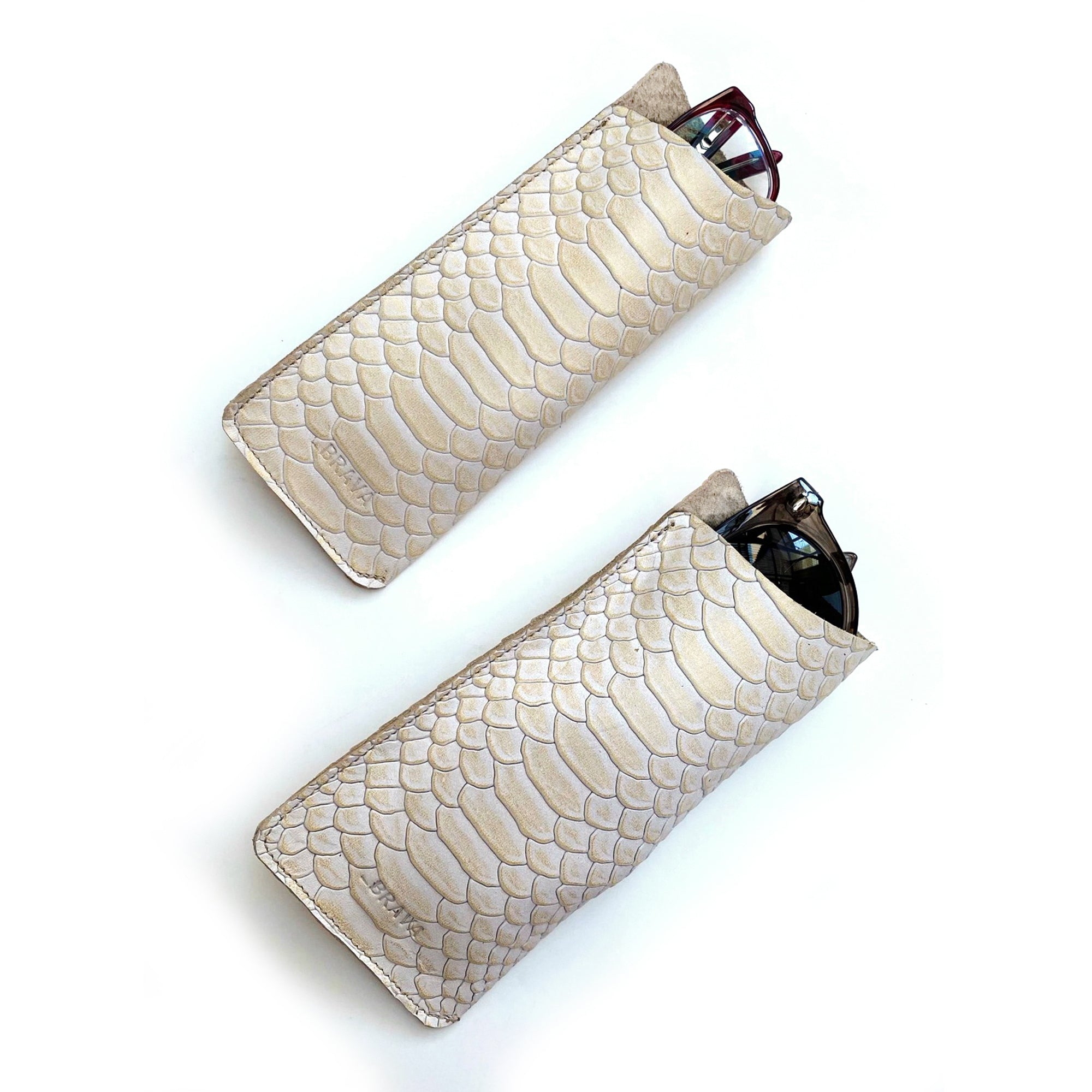 Funda para anteojos de cuero modelo JUDITH snake gold