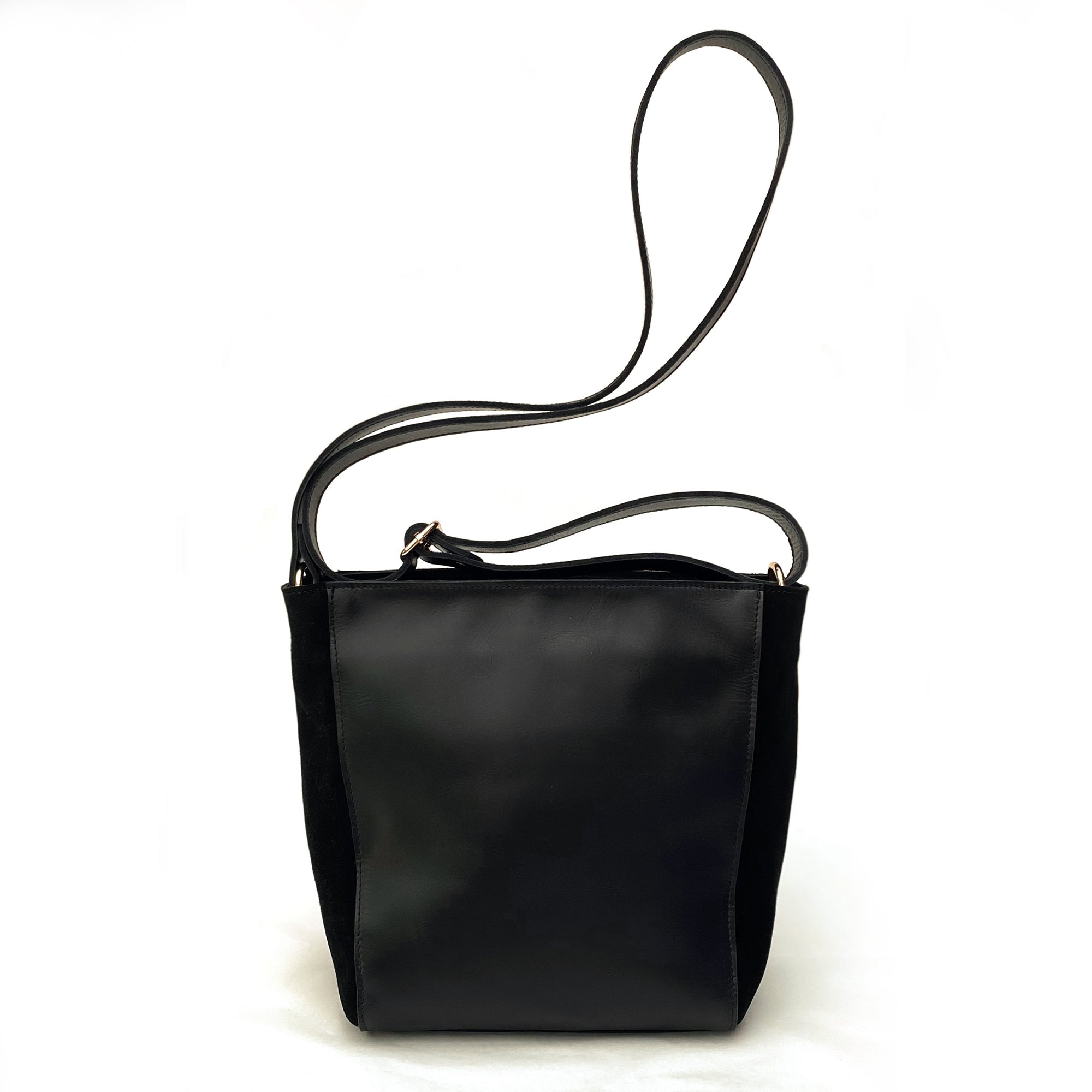 Bandolera de cuero modelo HELLEN Black