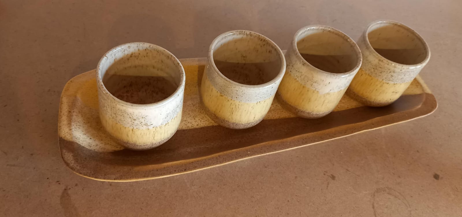 Bandeja + 4 Vasos