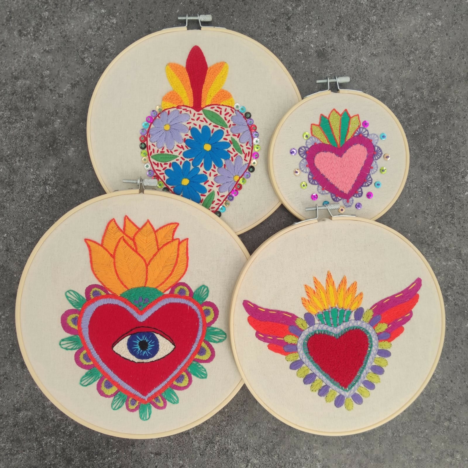 Kit de bordado corazones Fátima