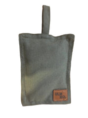 Saquito de lino color verde oliva  relleno con semillas de lavanda