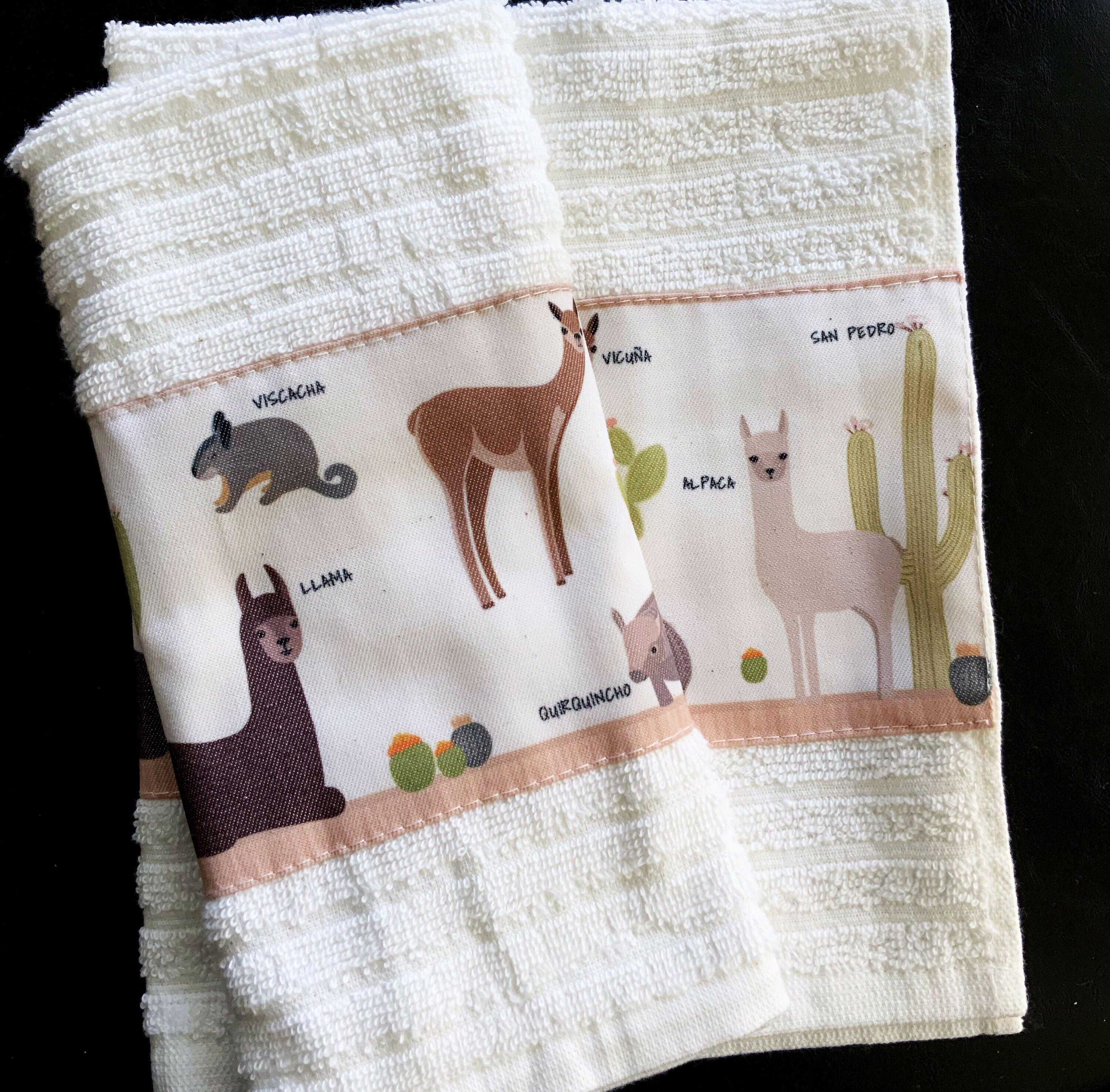 Toalla de Visitas Andina - Creado en Chile