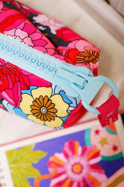 ESTUCHE FLOWERS - Creado en Chile