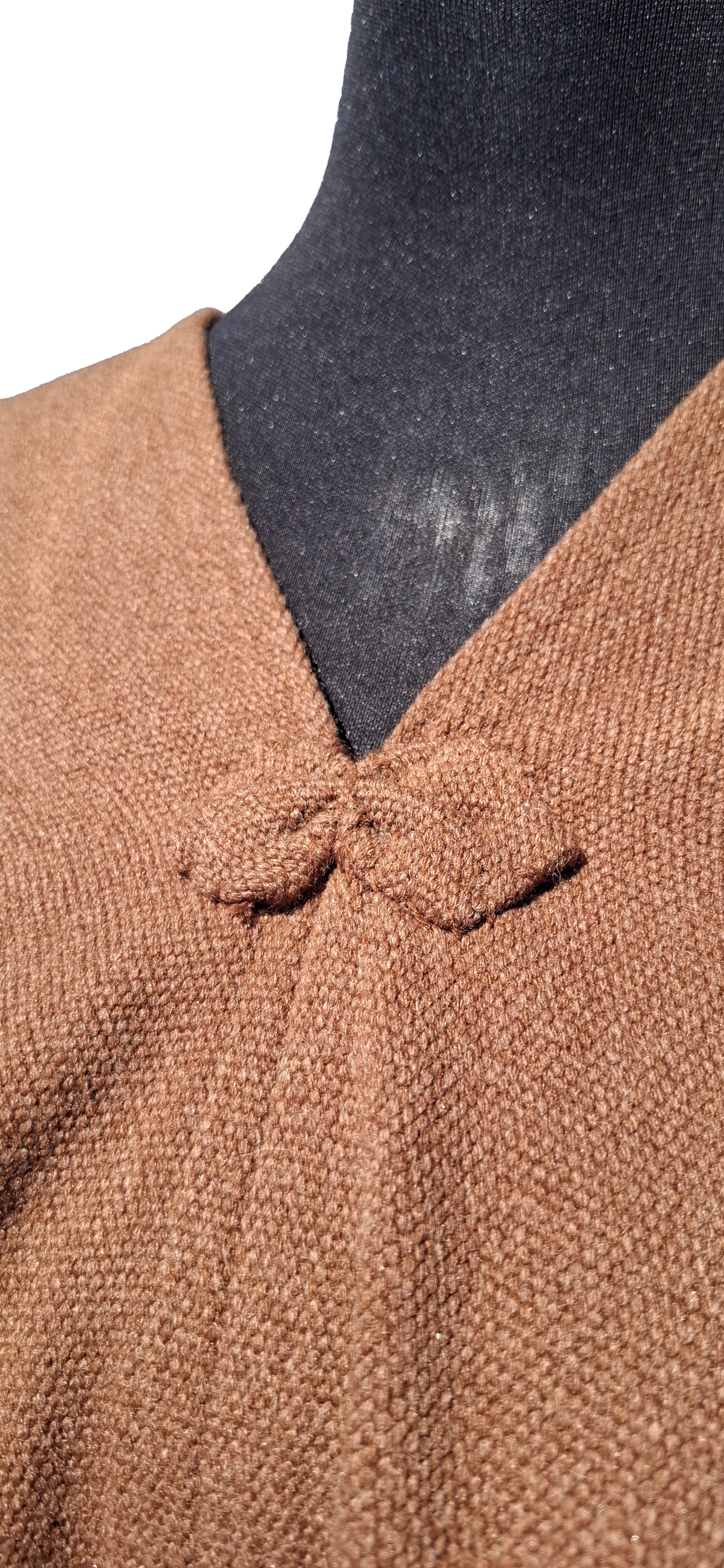 Poncho con Borde Enhuinchado  -  Lana y Alpaca  - Canelo Solo