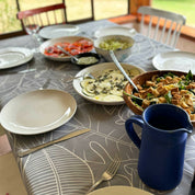 Mantel Antimanchas Botánico Gris