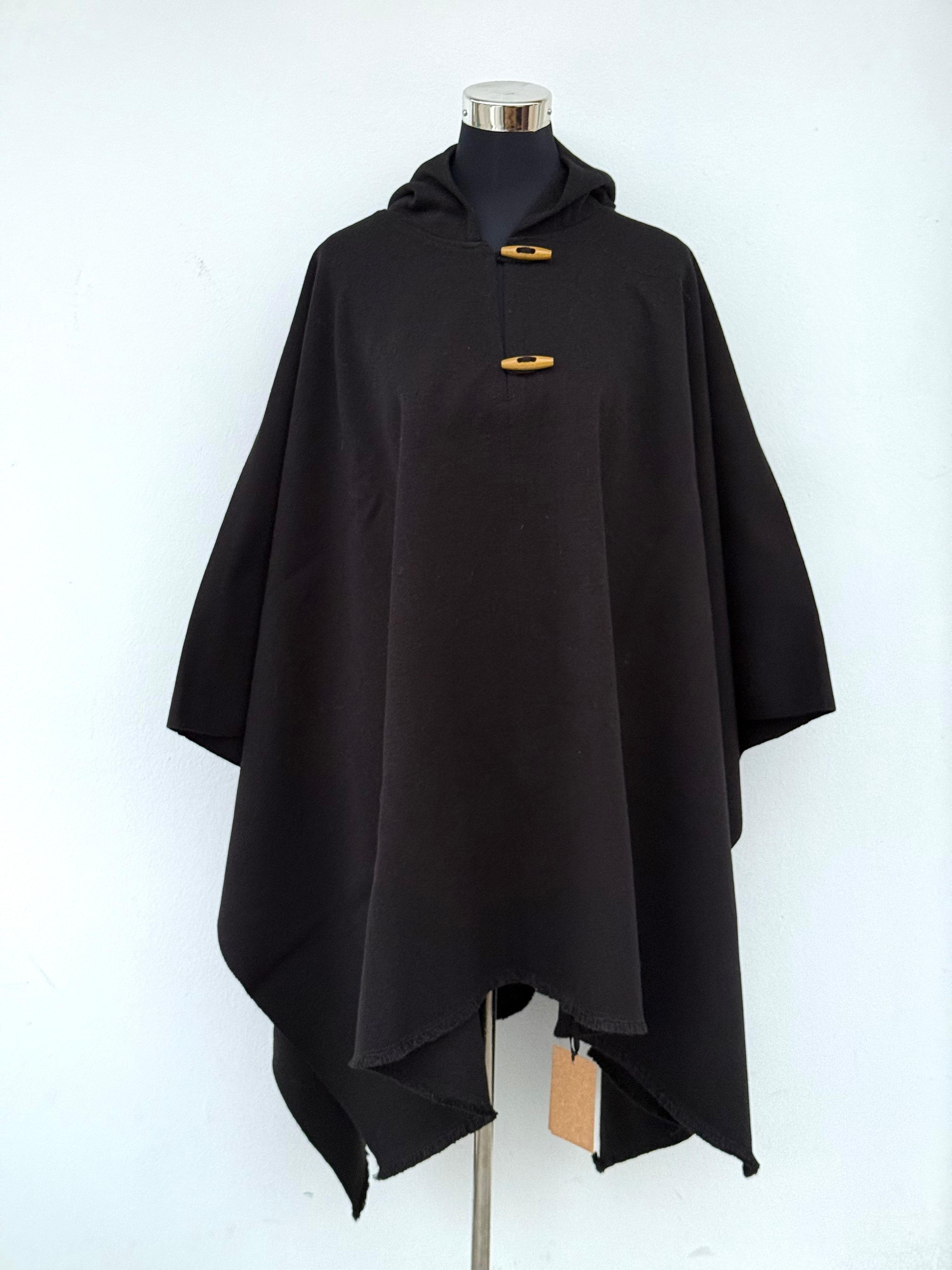 Poncho Tradicional con Capucha -  Lana y Alpaca  - Negro