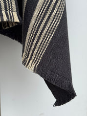 Poncho Tradicional Lana - Marengo con Líneas Crudo