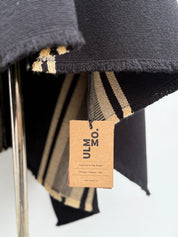 Poncho Peinecillo con Capucha -  Lana y Alpaca  - Negro con Beige