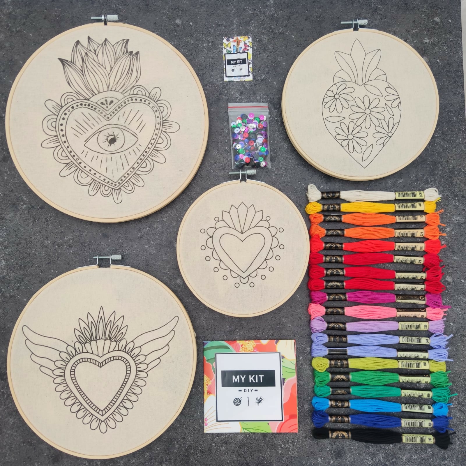 Kit de bordado corazones Fátima