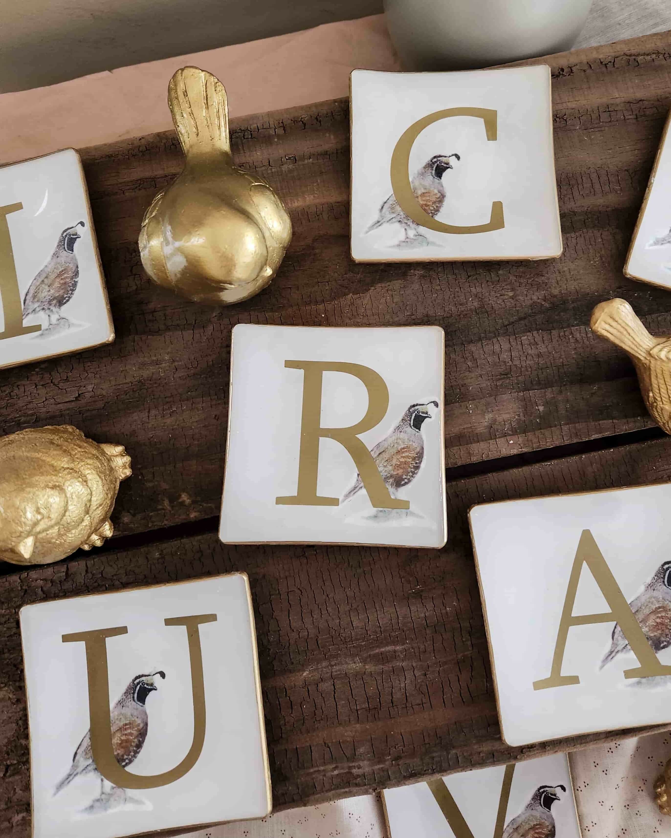 A pedido Mini plato cuadrado, Iniciales