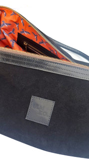 Bolso ULMMO Carpincho negro - forro cóndor Naranjo