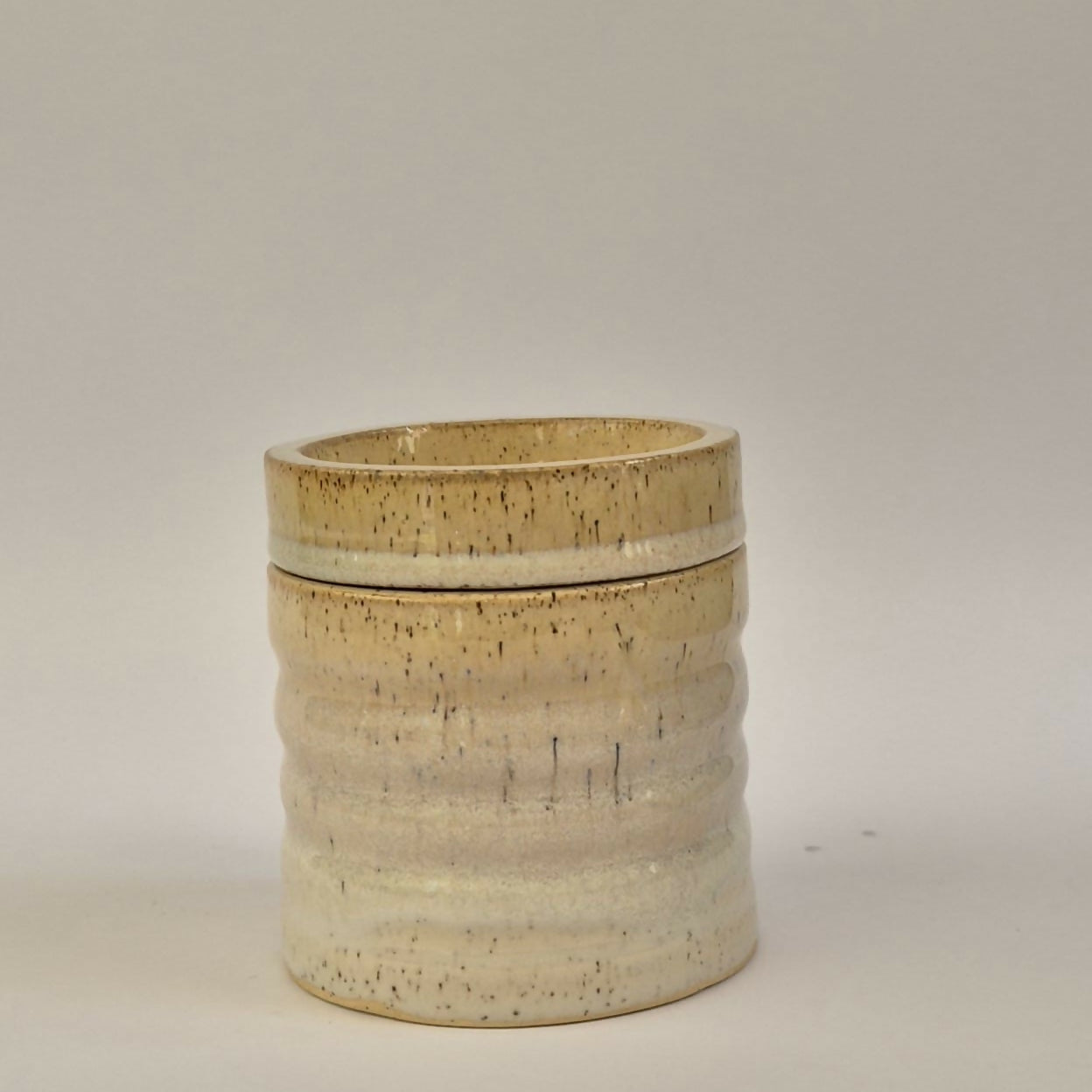 Mantequillera Frncesa crema