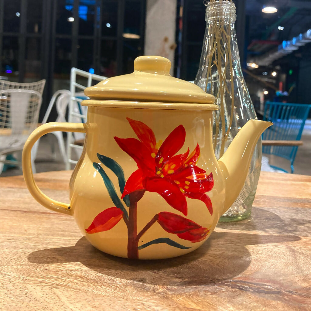 Tetera_Pintada_a_Mano_Flor_Añañuca