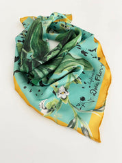 Pañuelo 60 x 60 Flor del Bigote - Creado en Chile