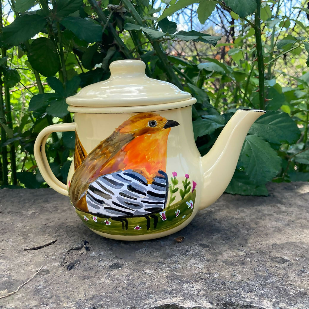 Tetera Enlozada Pintada a Mano - Diseño beige: Pequeño Chucao (500cc)