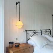 Lámpara Platillo Doble Escuadra de Fierro