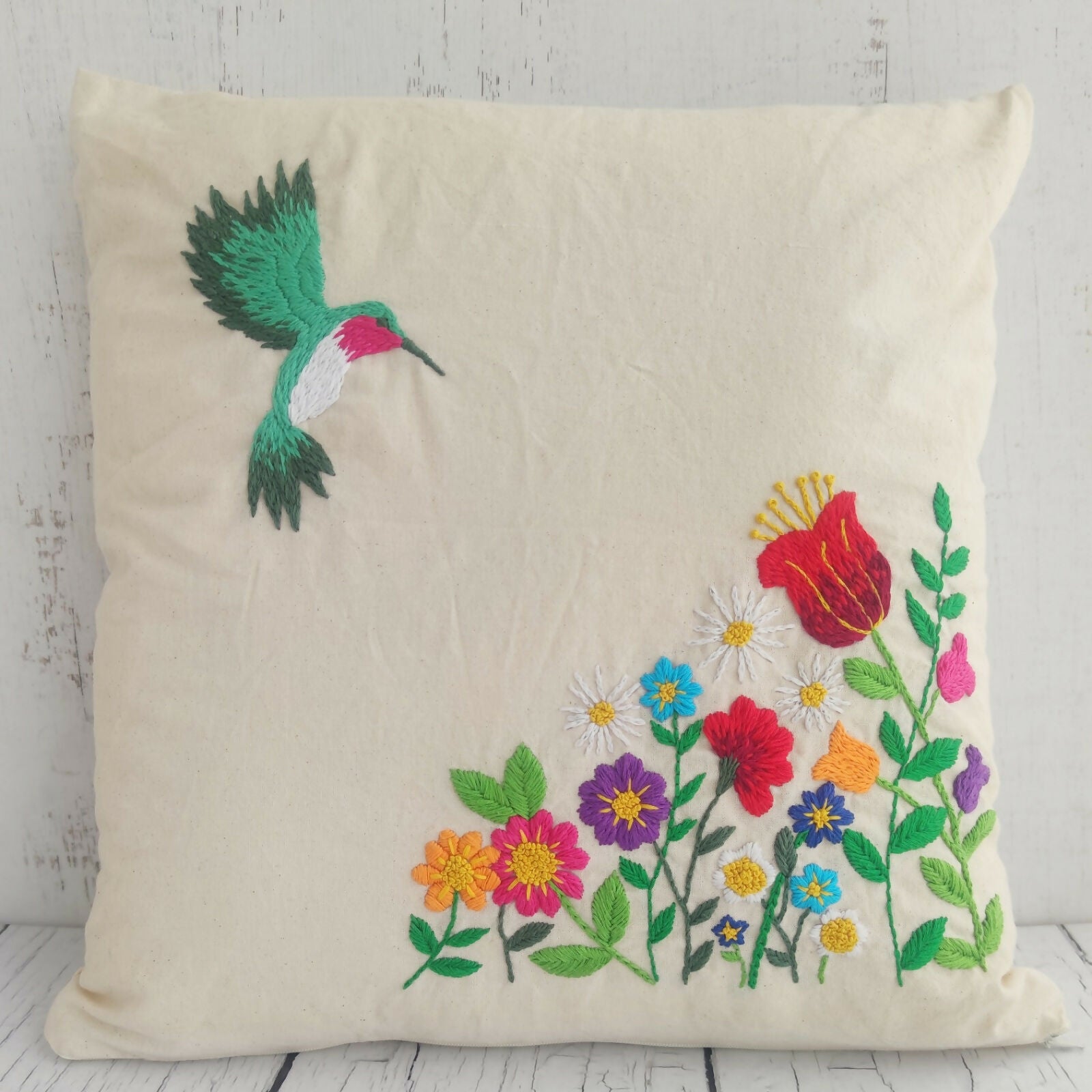Kit de bordado funda de cojin colibri Paulina
