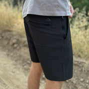 short híbrido 19" black stone wash