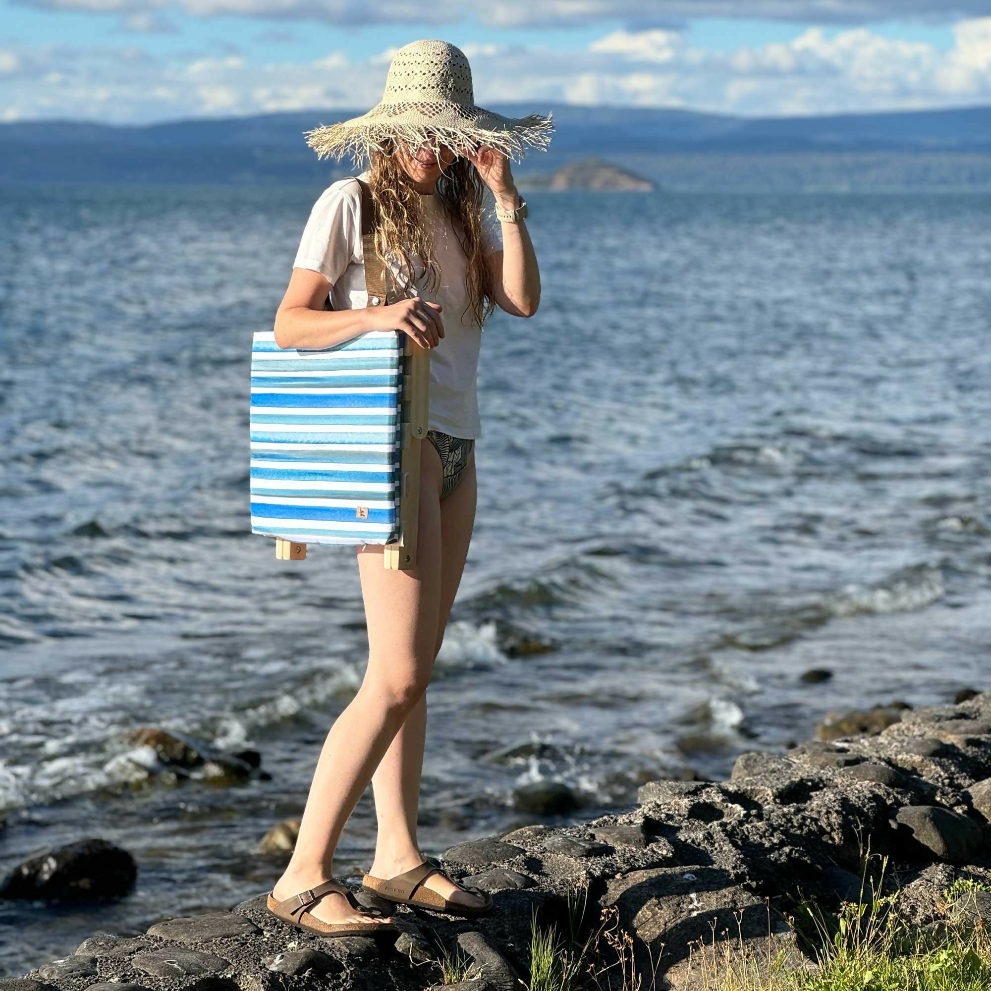 Respaldo o reposera playa líneas azules Paper Home 015