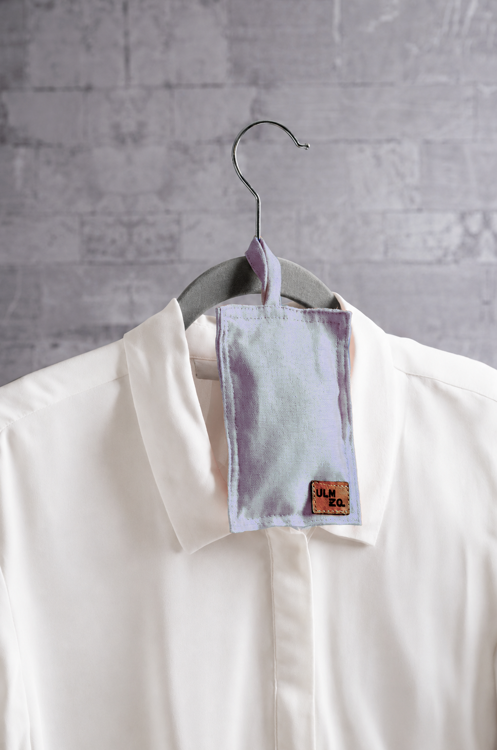Saquito de Lino Celeste con semillas de lavanda y calendula