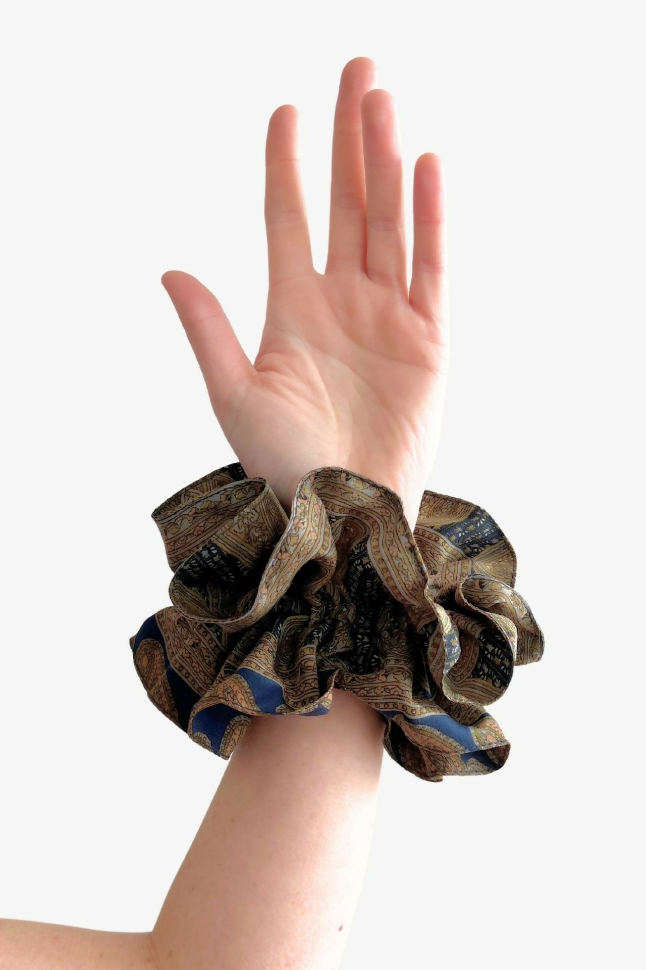 ScrunchieSedaPaulamar36